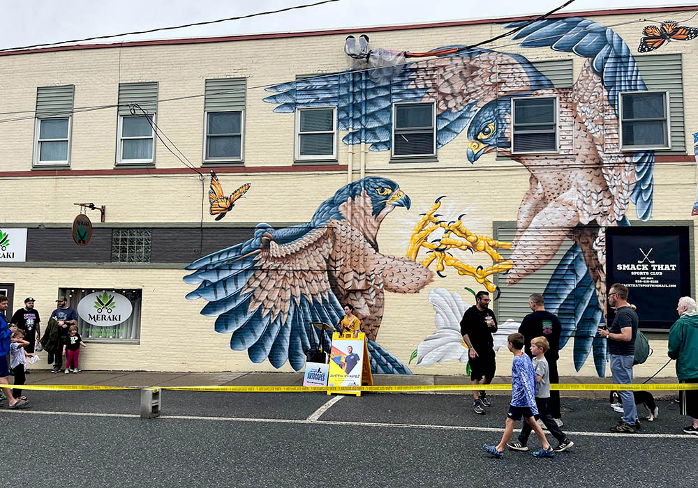 Justin Suarez – Entangled